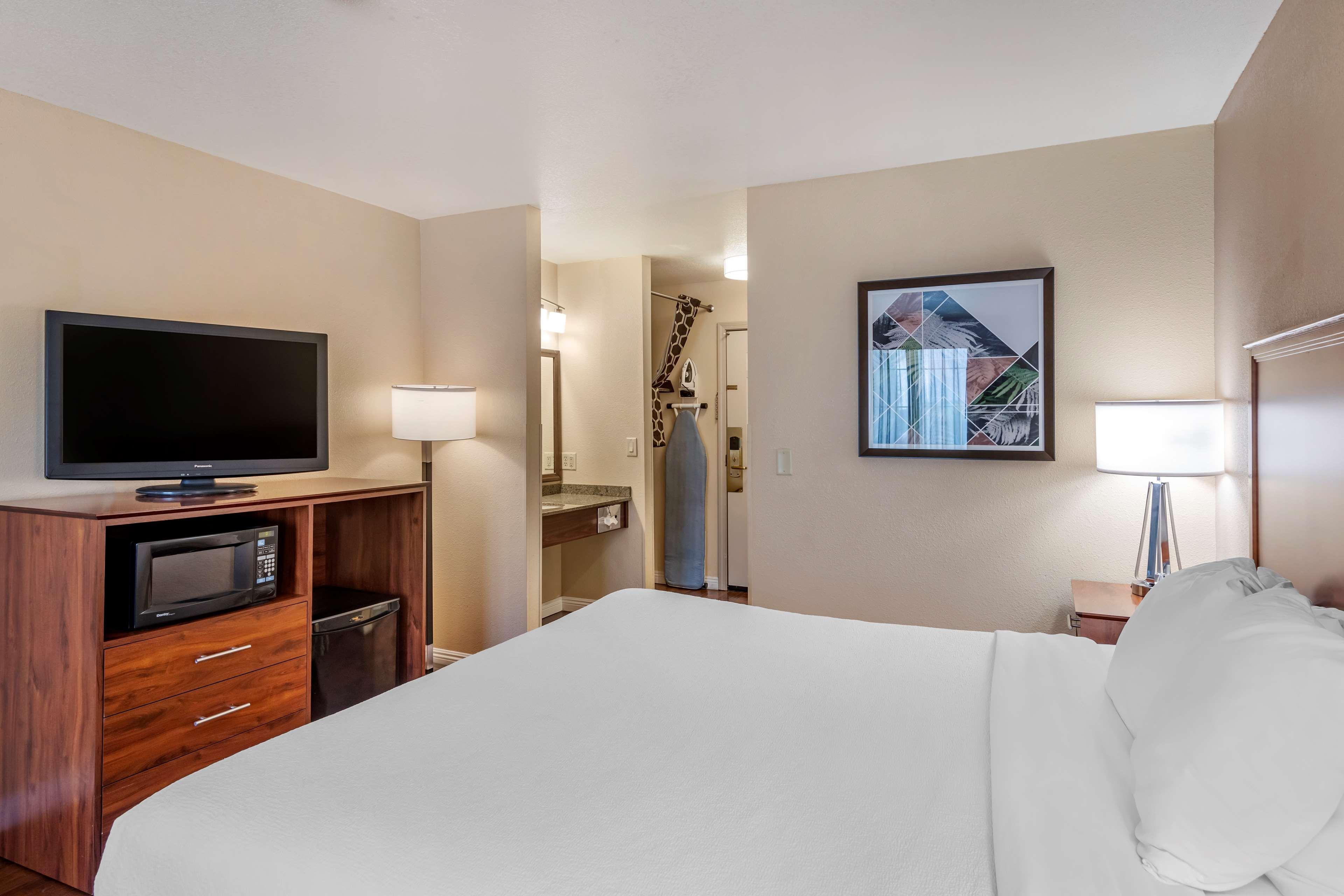Western John Jay Inn&suites Hotel 3*