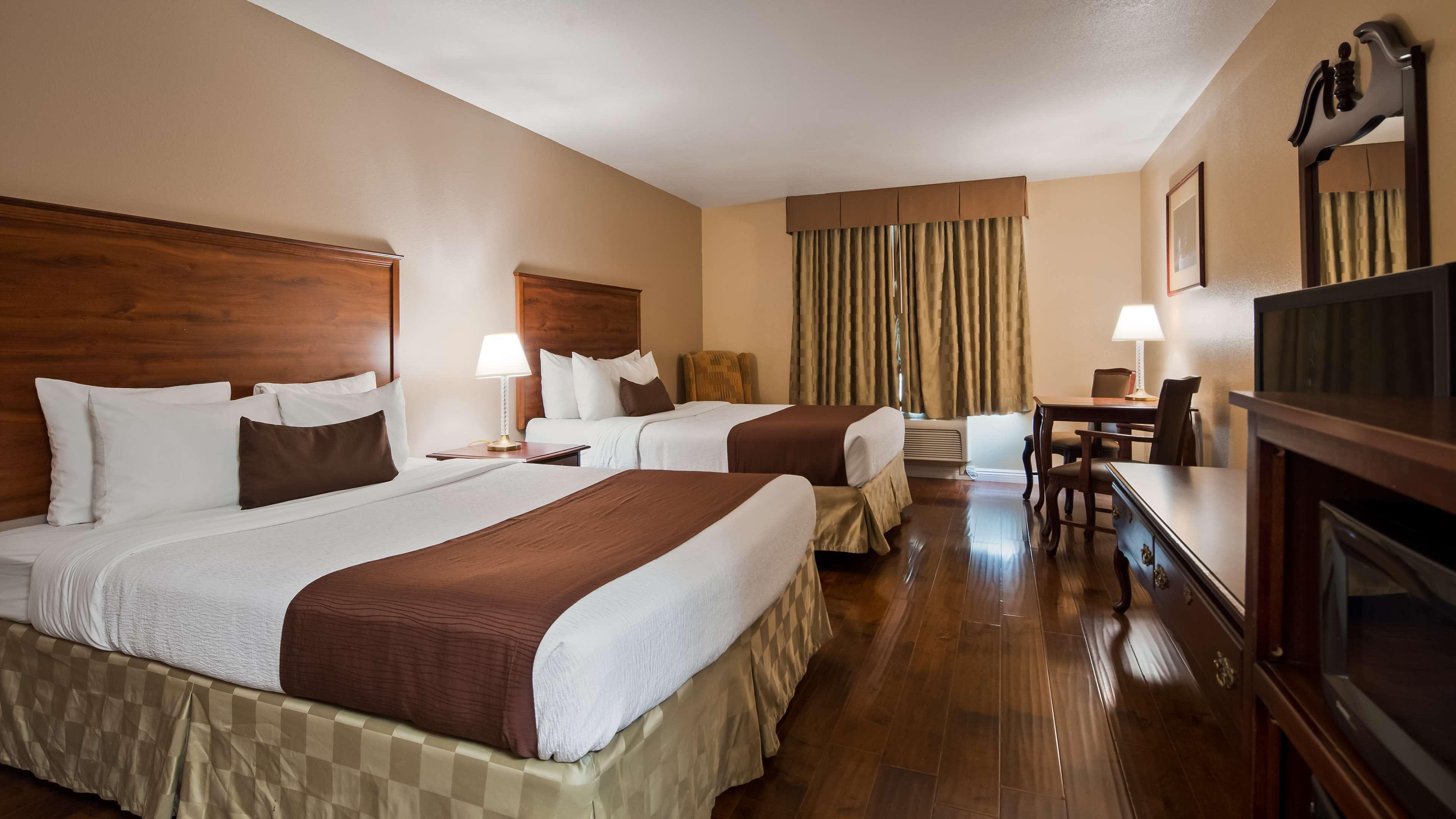 Hotel Western John Jay Inn&suites